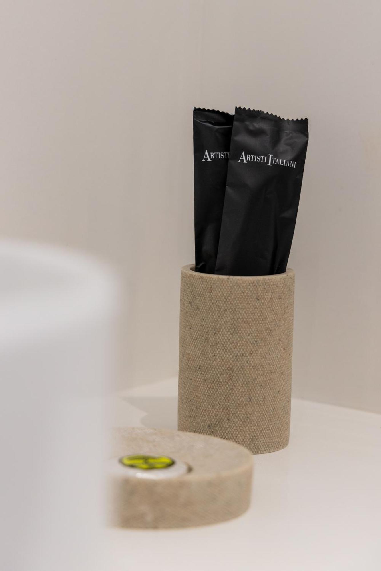 אדאמאס Arco Solium Suites מראה חיצוני תמונה