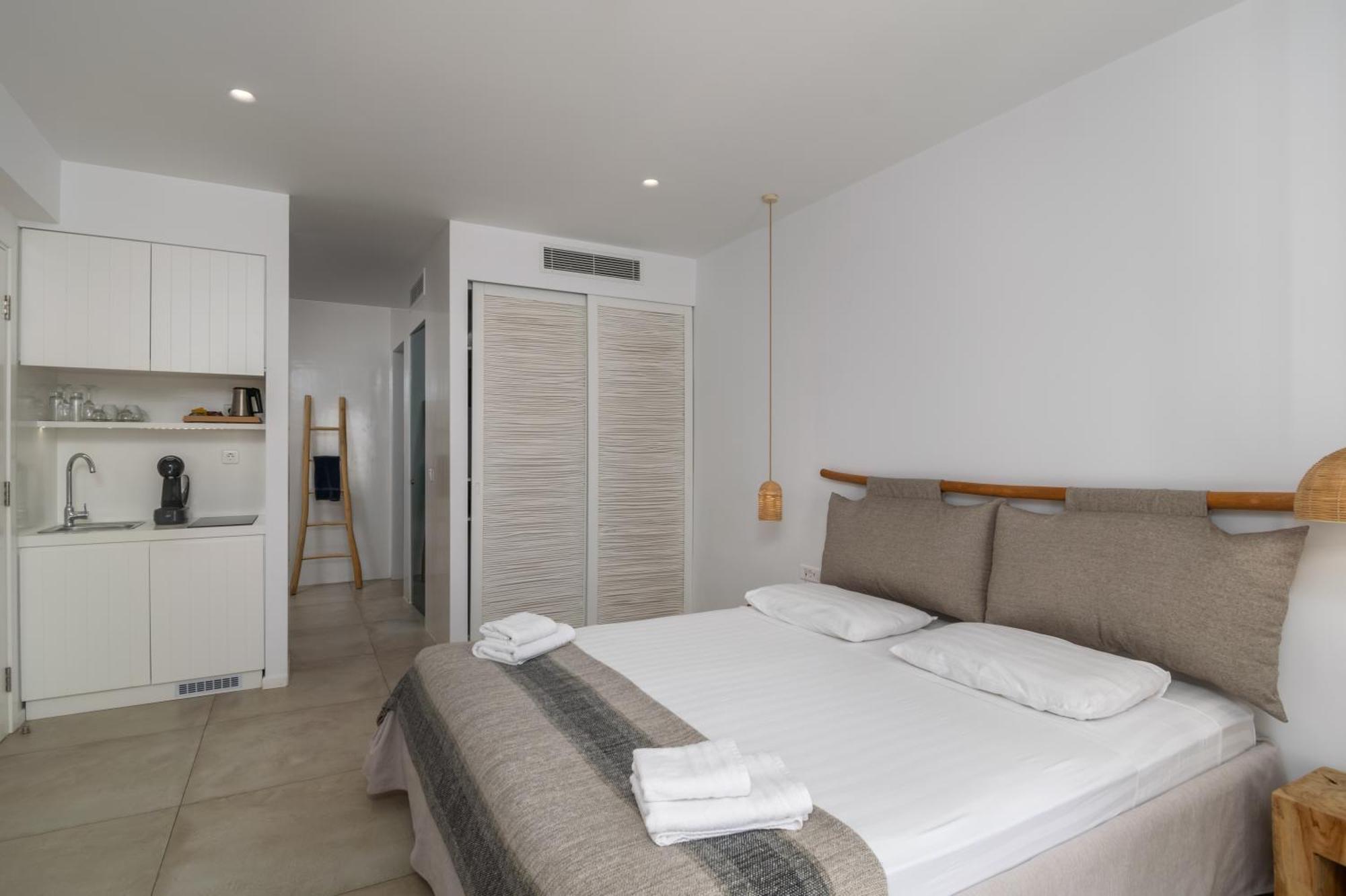 אדאמאס Arco Solium Suites מראה חיצוני תמונה